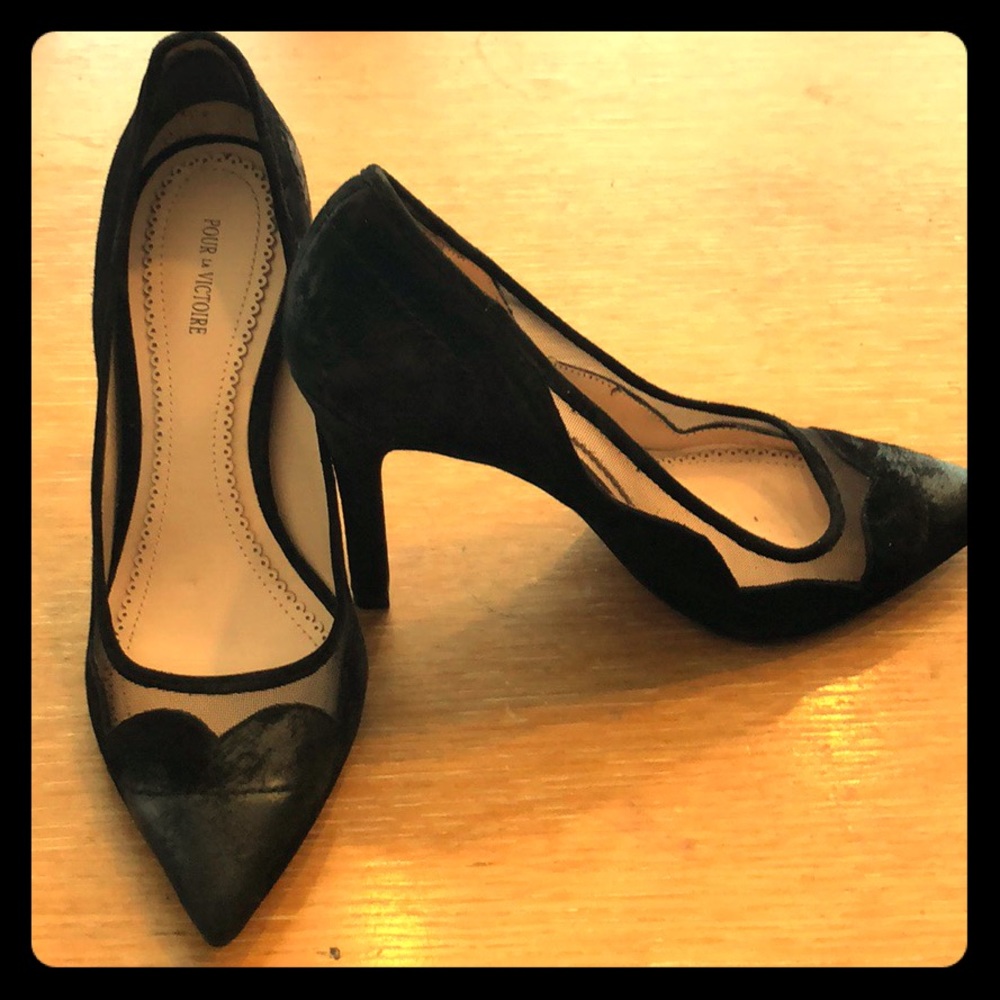 Pour La Victiore Black heels